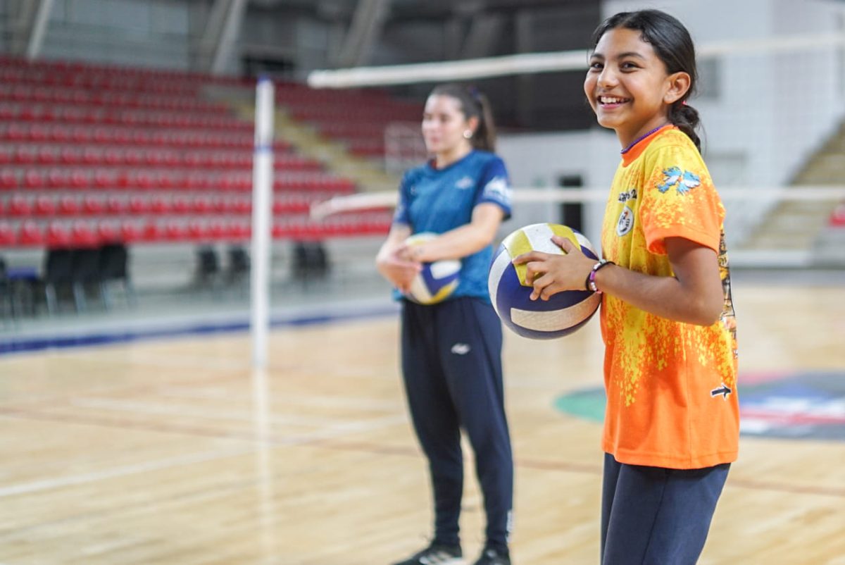 iNTERCOLEGIALES-VOLEY-1-1.jpg