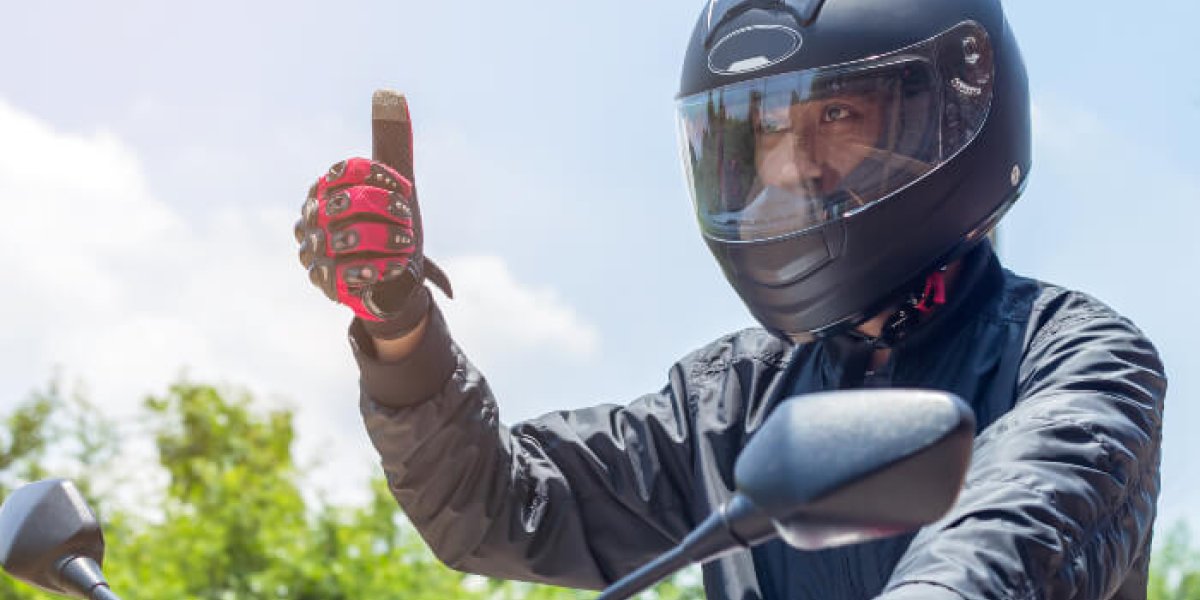 seguros-sura-Motociclista.jpg