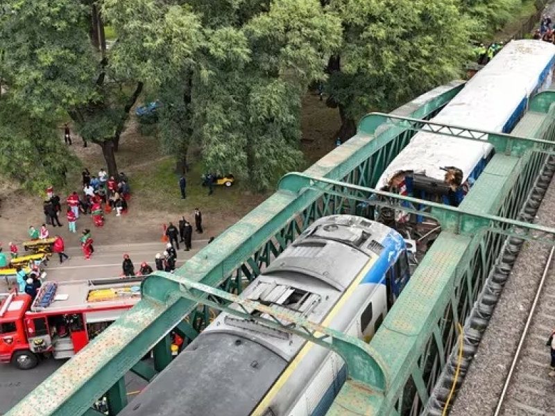 CHOQUE TRENES.jpg