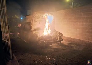 INCENDIO AUTO.jpeg