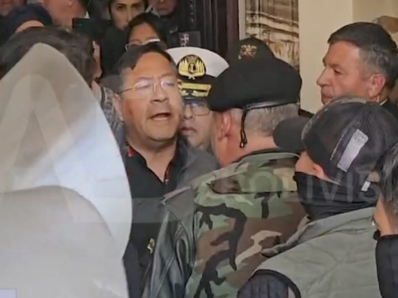 arce militar.jpg