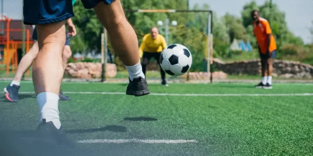 futbol amigos.jpg