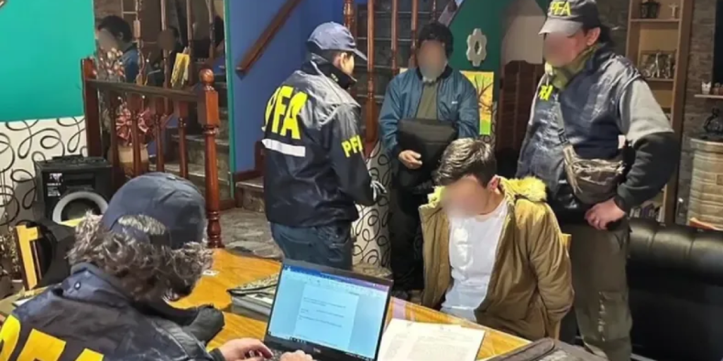 detencion nazi chat.png