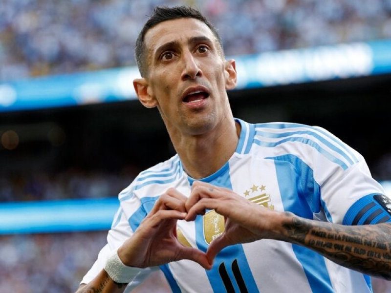 di maria a ecuador.jpg