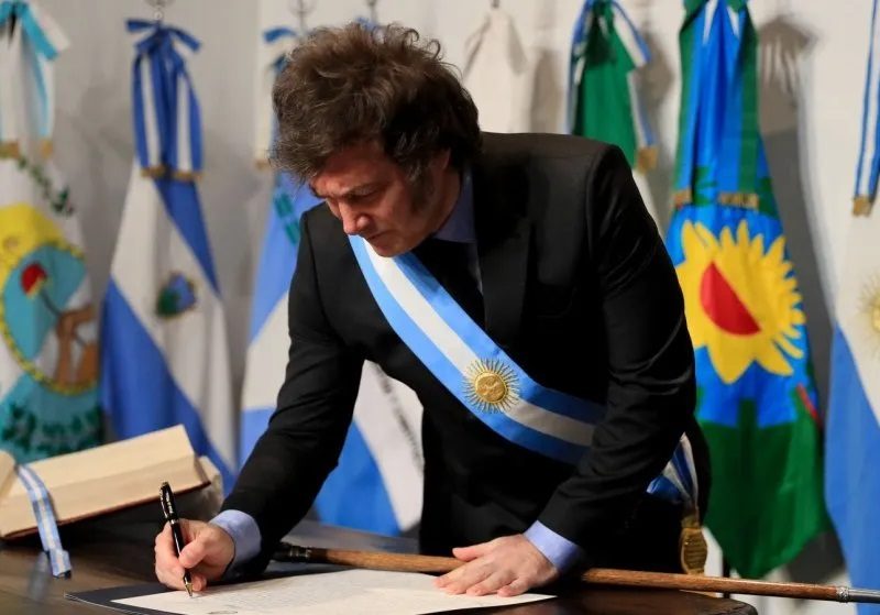 PACTO.jpg