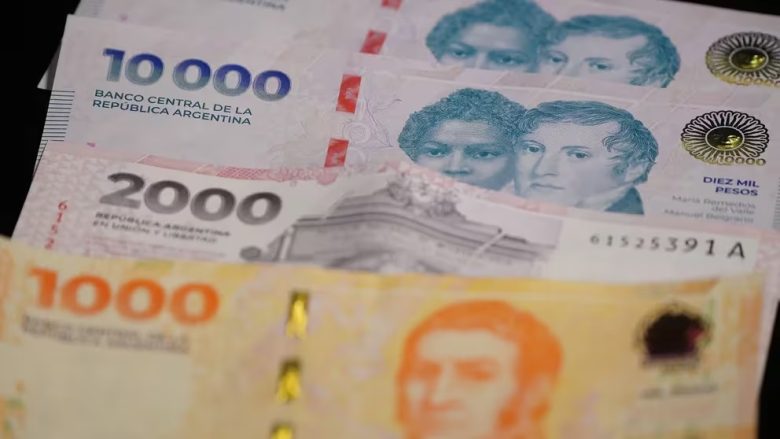 BILLETES.jpg