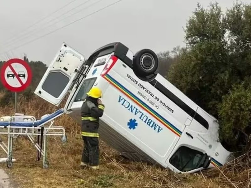 AMBULANCIA.jpg