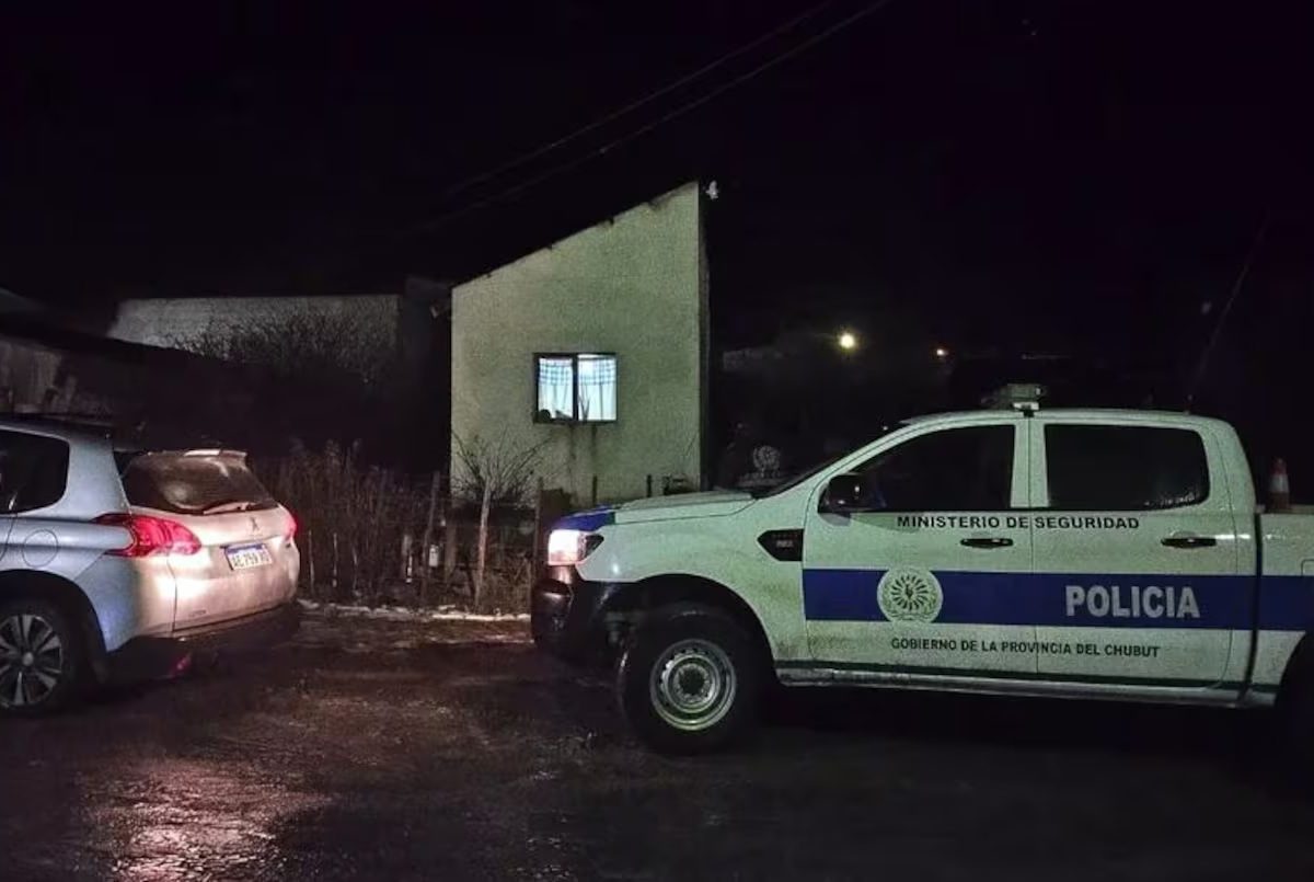 POLICIA.jpg