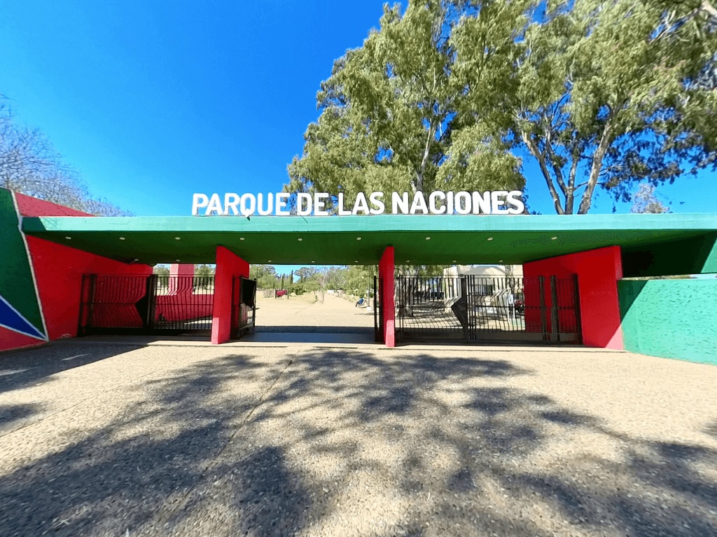 PARQUE DE LAS NACIONES.jpg