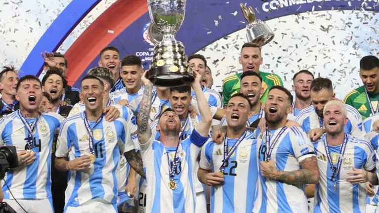 cuanto-gano-la-seleccion-argentina-por-consagrarse-campeon-en-la-copa-america-2024-foto-x-argentina-.jpg