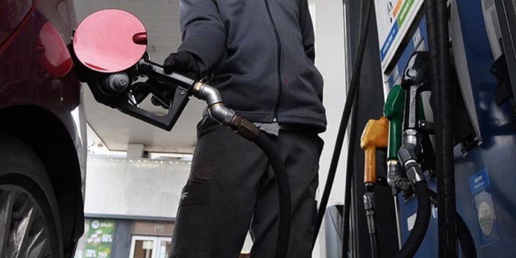 ypf-combustibles-nafta-gasoil.jpg