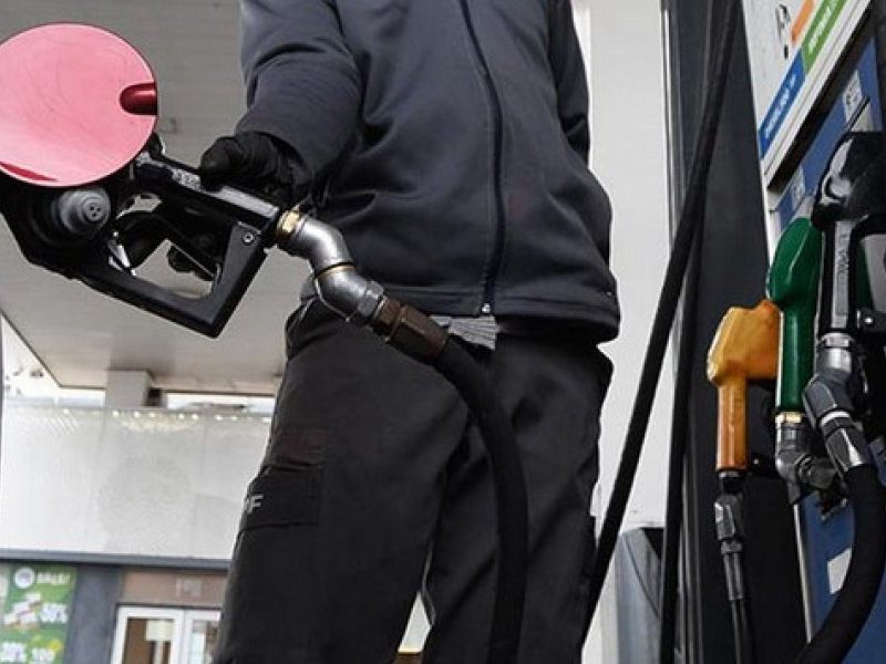 ypf-combustibles-nafta-gasoil.jpg