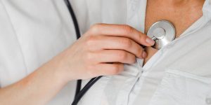 867964-cardiologo_0.jpg