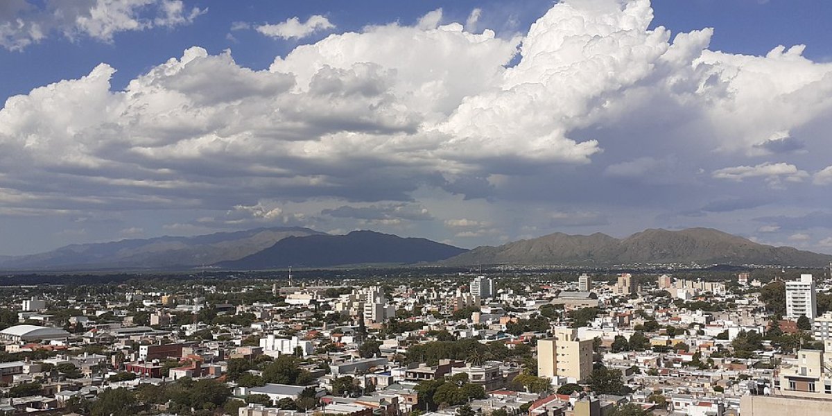 Ciudad_de_San_Luis,_provincia_de_San_Luis,_Argentina.jpg