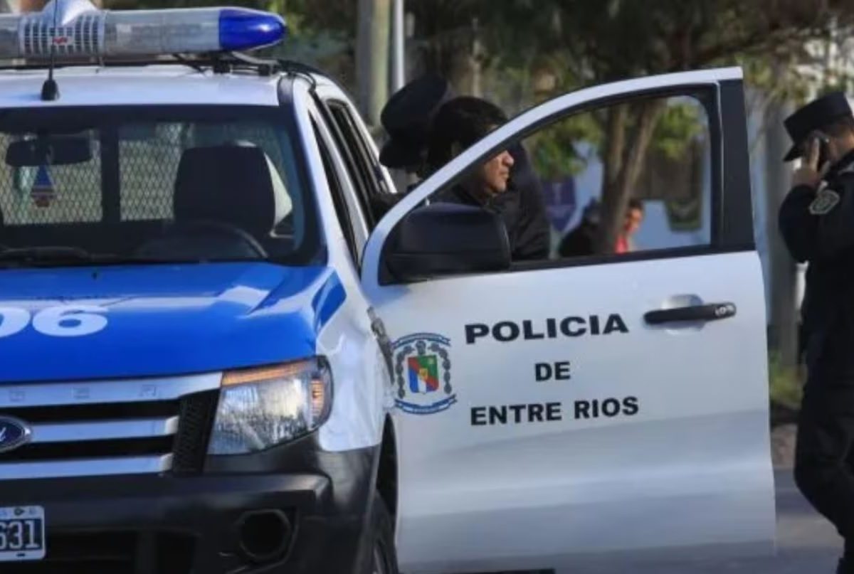 POLICIA DE ENTRE RÍOS.jpg