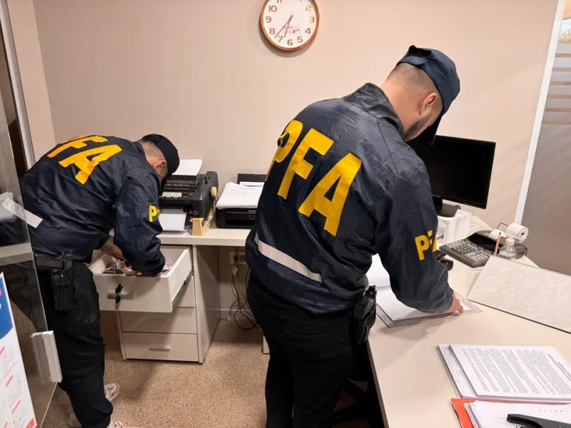 POLICIA FEDERAL.jpg