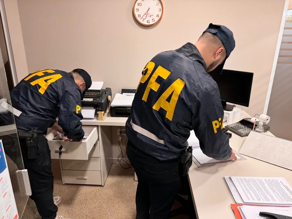 POLICIA FEDERAL.jpg