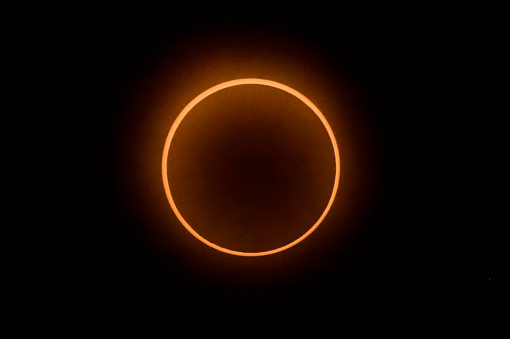 ECLIPSE.jpg