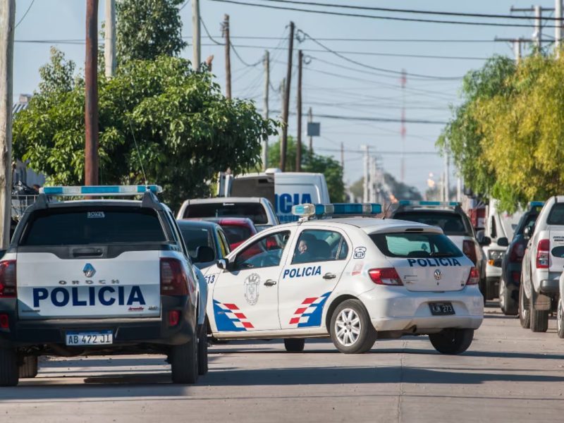 POLICIA.jpg