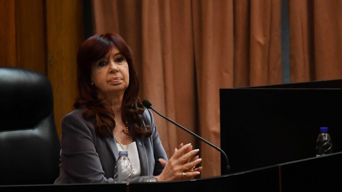 CRISTINA.jpg