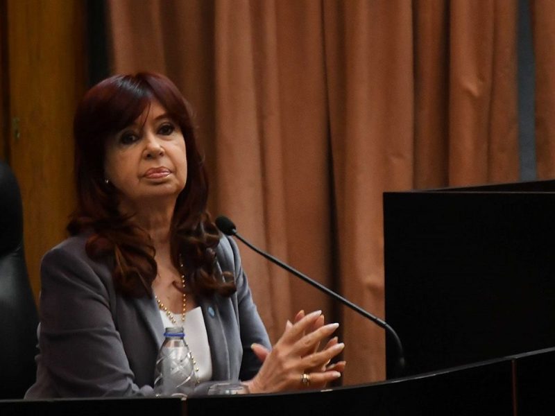 CRISTINA.jpg