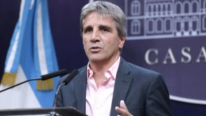 LUIS CAPUTO.jpg