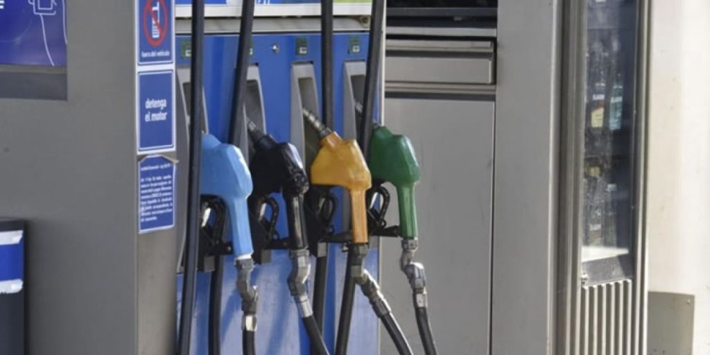 Desde-hoy-los-surtidores-de-combustibles-liquidos-deberan-incorporar-una-nueva-leyenda.jpg