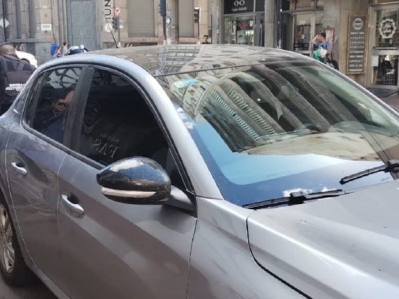 AUTO.jpg