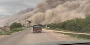 TORMENTA DE POLVO.jpg