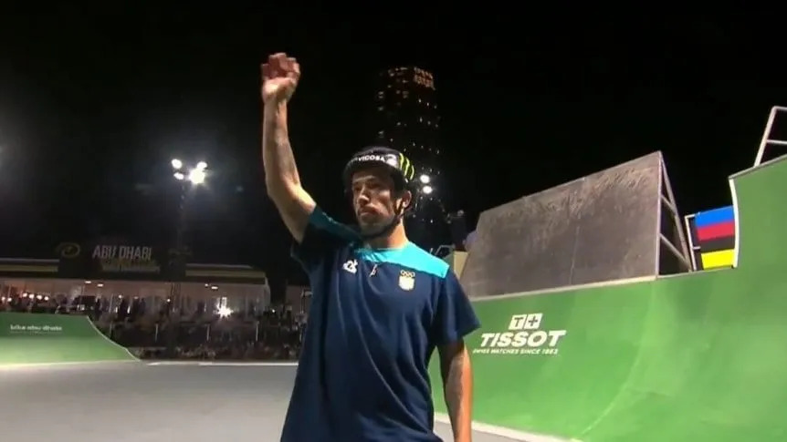 maligno-torres-termino-segundo-en-el-mundial-de-bmx-freestyle_862x485.jpg