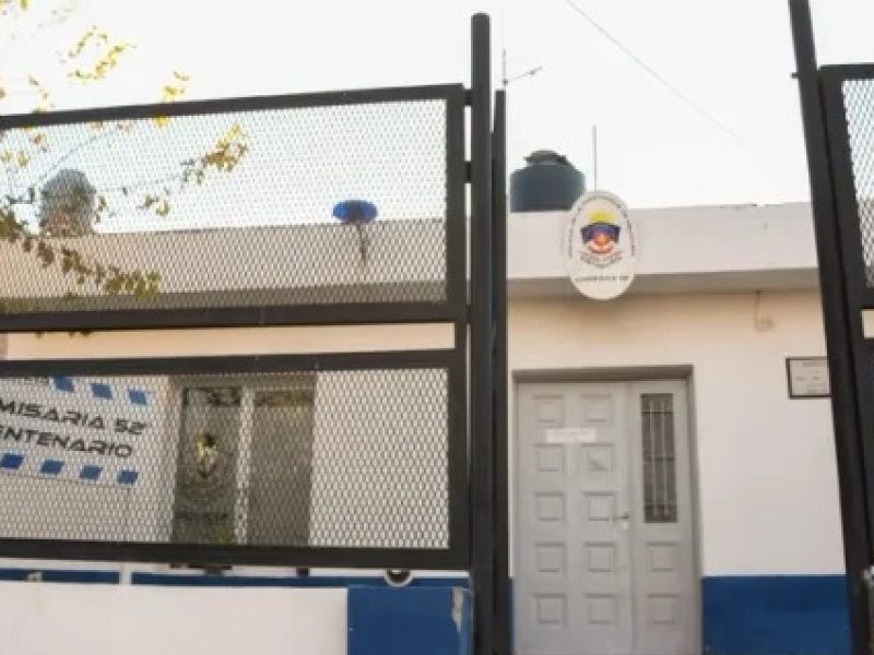 COMISARIA CENTENARIO.jpg