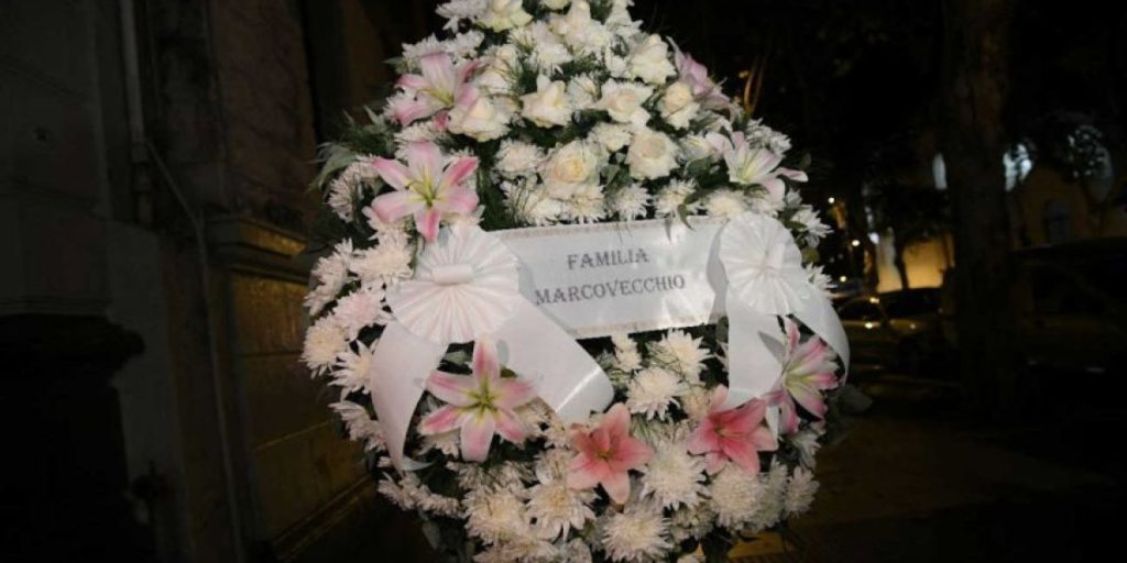 lanata-velorio-20241230-1940008.jpg