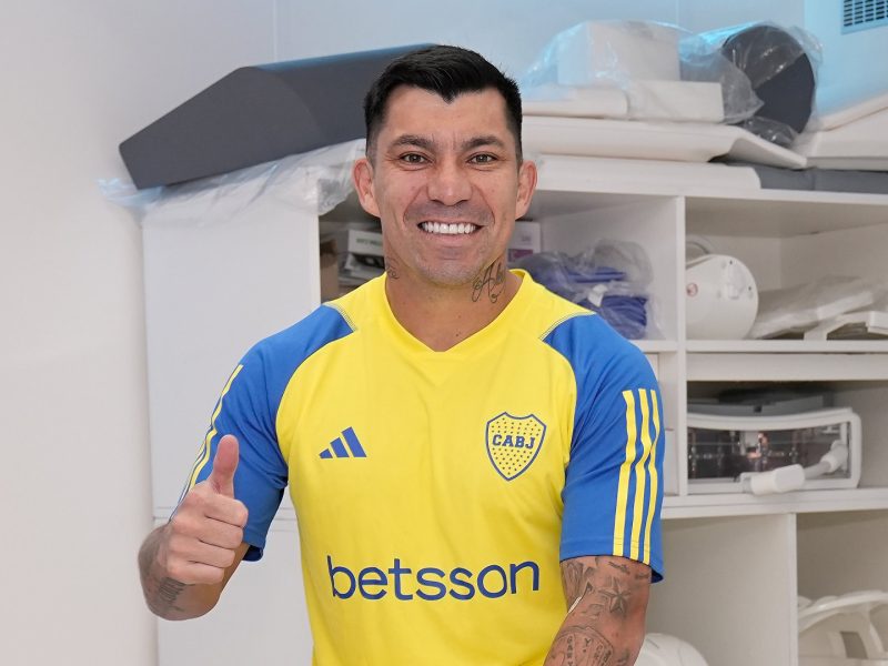 gary-medel-boca.jpg