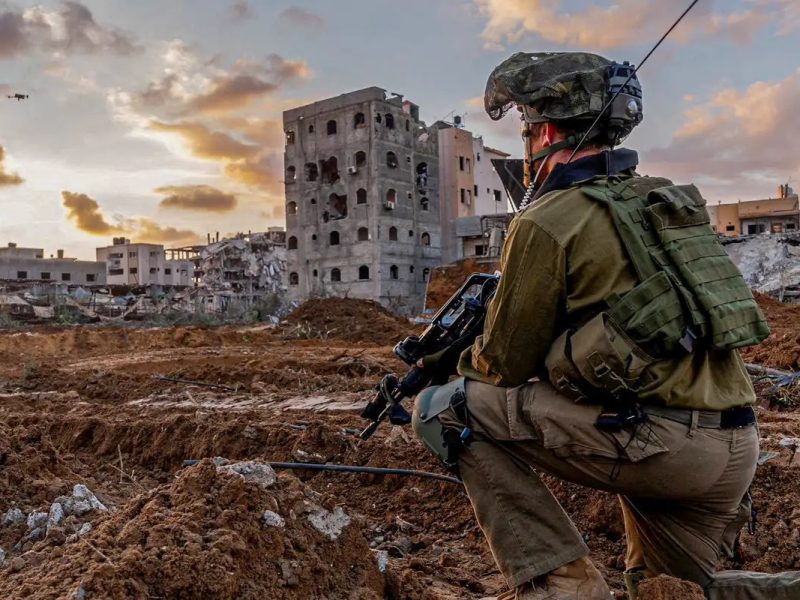 2023-12-27t121927z_1_lynxmpejbq08s_rtroptp_4_israel-palestinos-gaza-ataque.jpg