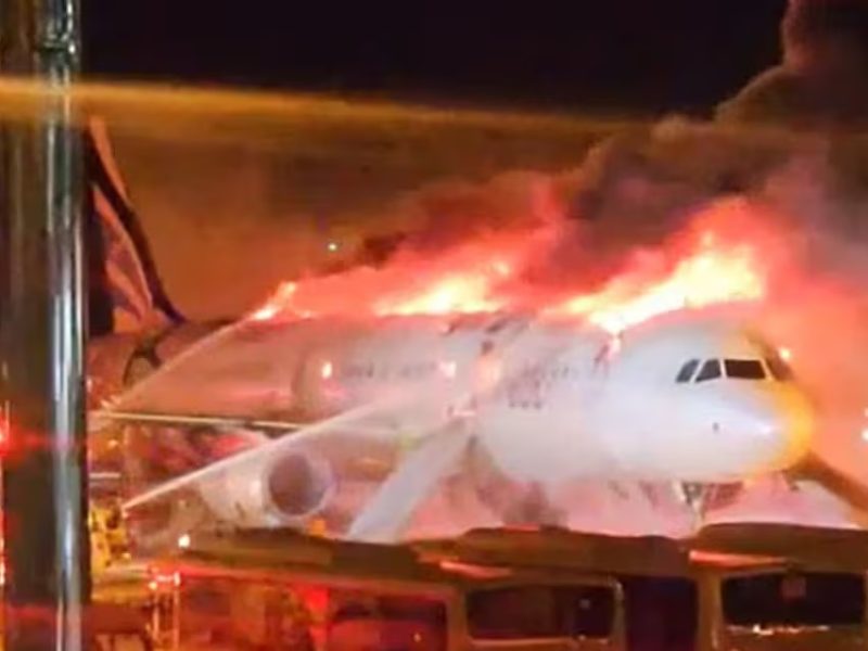 AVION.jpg