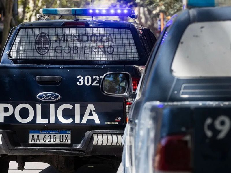 policia-mendoza-2jpg.jpg