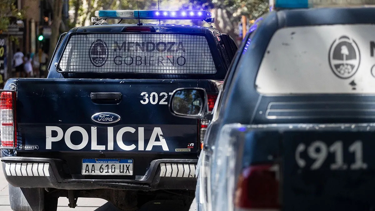 policia-mendoza-2jpg.jpg
