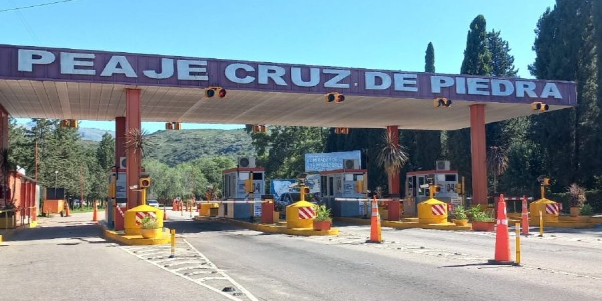 Peaje-Cruz-de-Piedra-900x600.jpeg