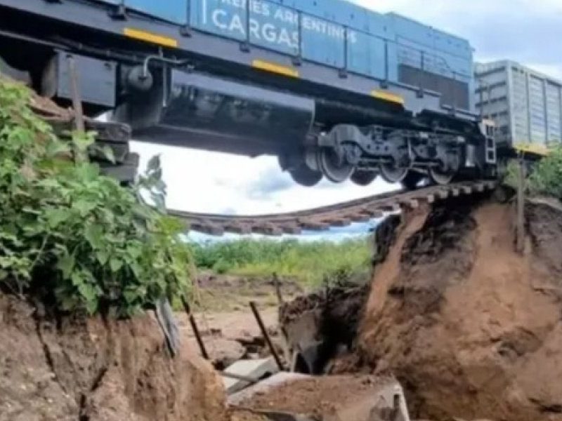 TREN.jpg