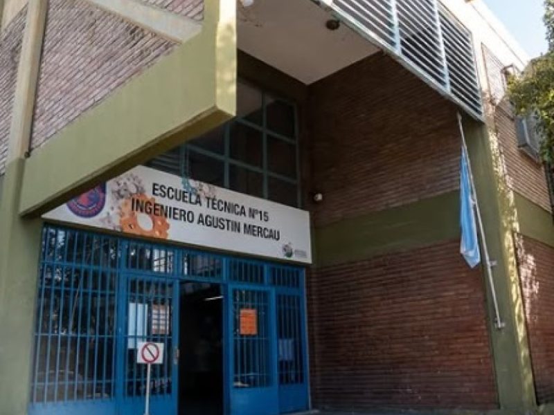 ESCUELA.jpg