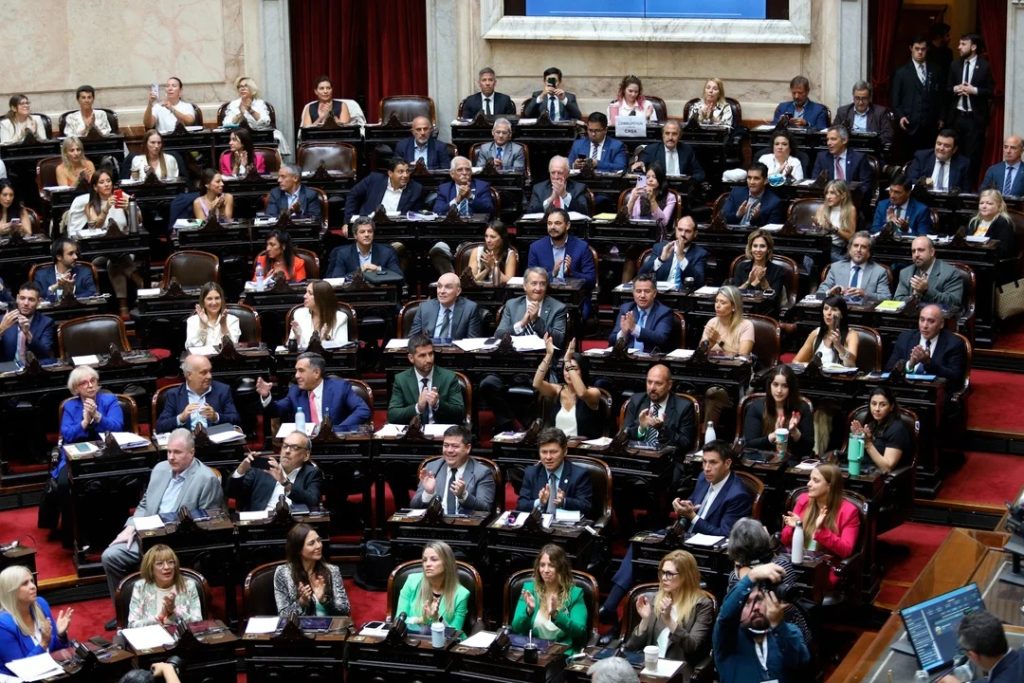 DIPUTADOS.jpg