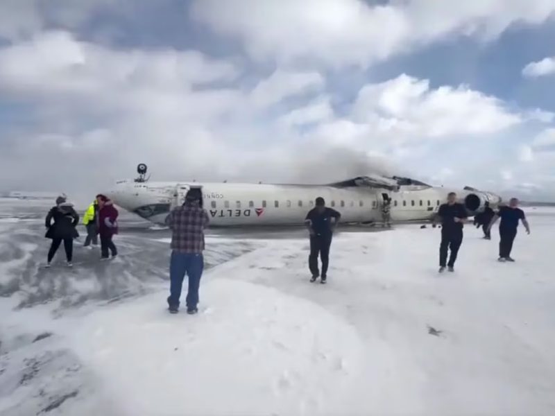 AVIÓN.jpg