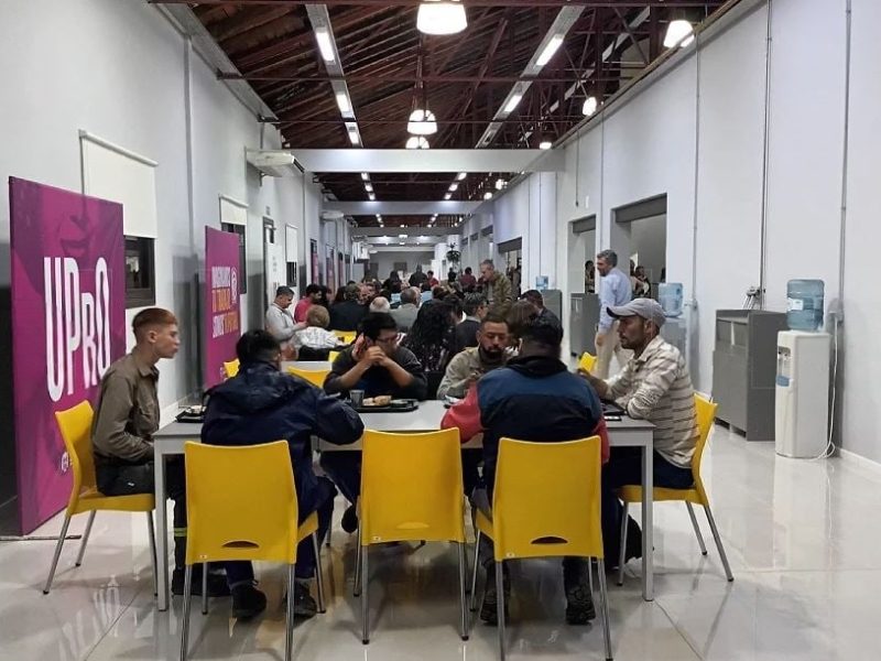 comedor upro.jpeg