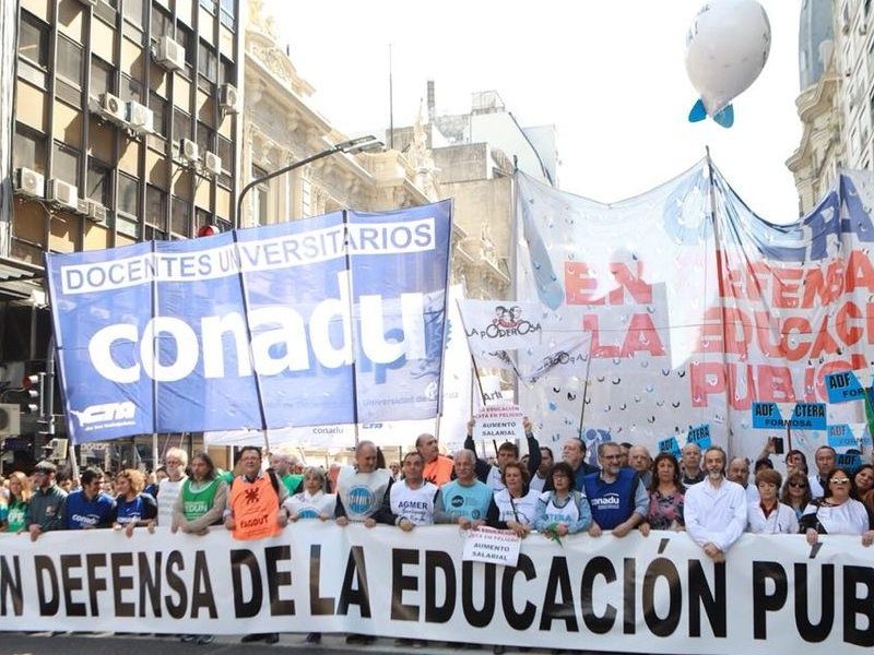 paro-docentes-universitarios-conadu.jpg