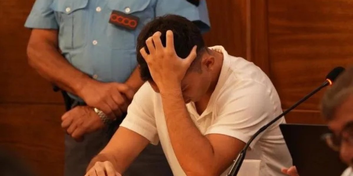 NESTOR SOTO.jpg