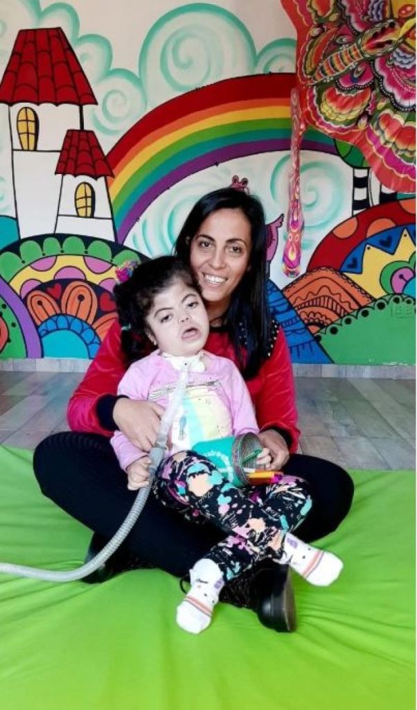 juanita y su madre.JPG