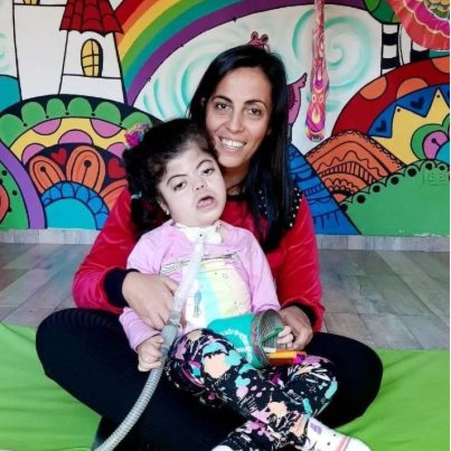 juanita y su madre.JPG