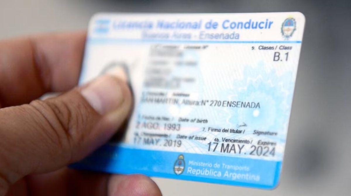 LICENCIA NACIONA DE CONDUCIR.jpg
