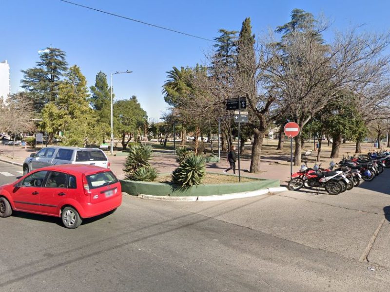 plaza del carmen.JPG