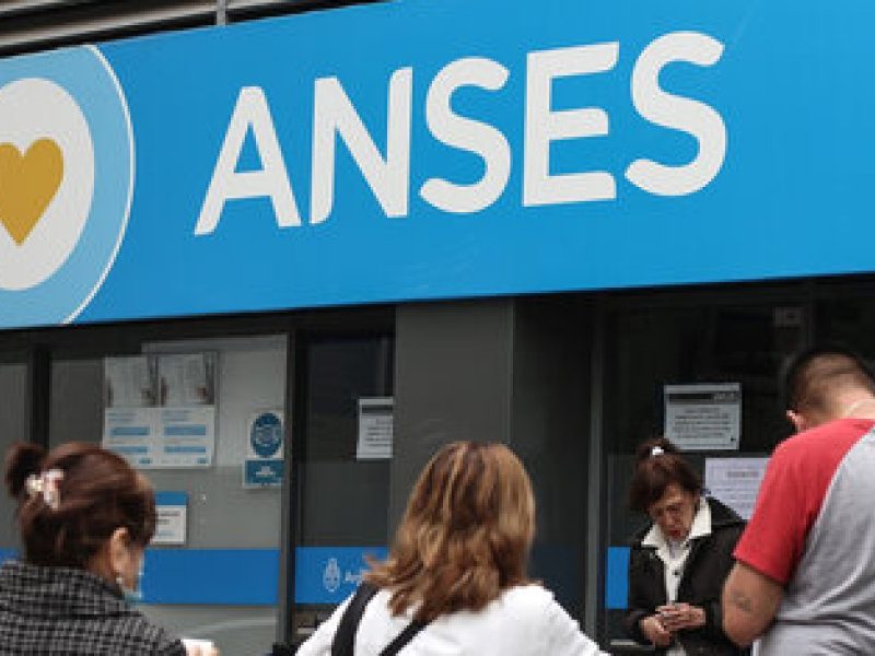 anses-dafne-gentinetta-1-.jpg